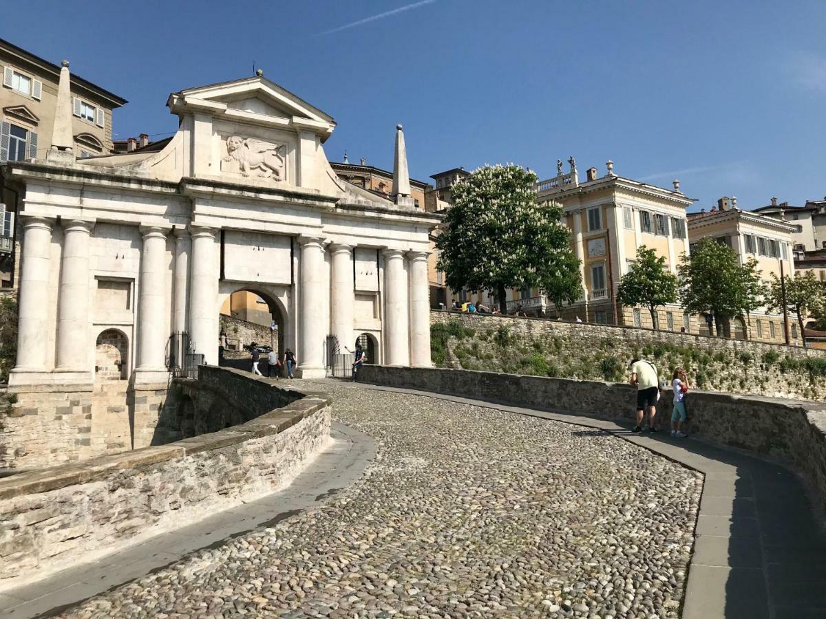 The Little House In Bergamo Lejlighed Eksteriør billede